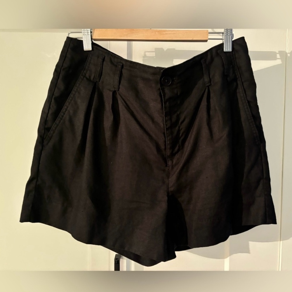 Banana Republic linen shorts